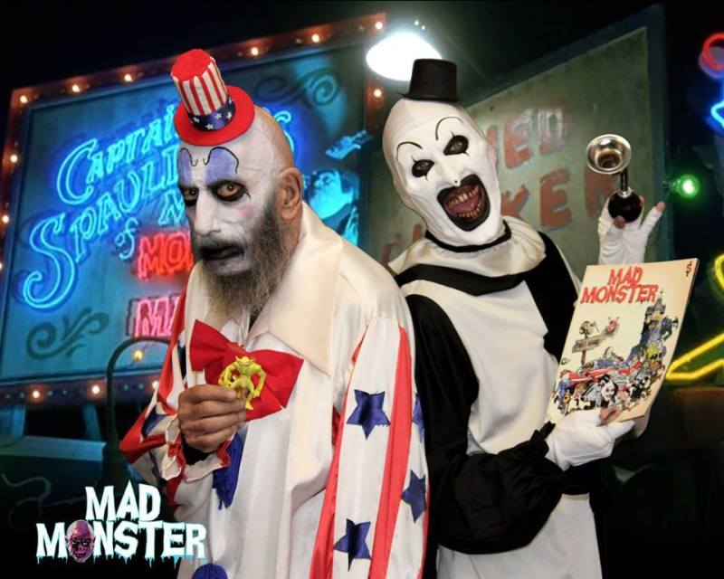Mad Monster Pro Photo-Op (Captain Spaulding & Art - photo by Carlos Cordova)